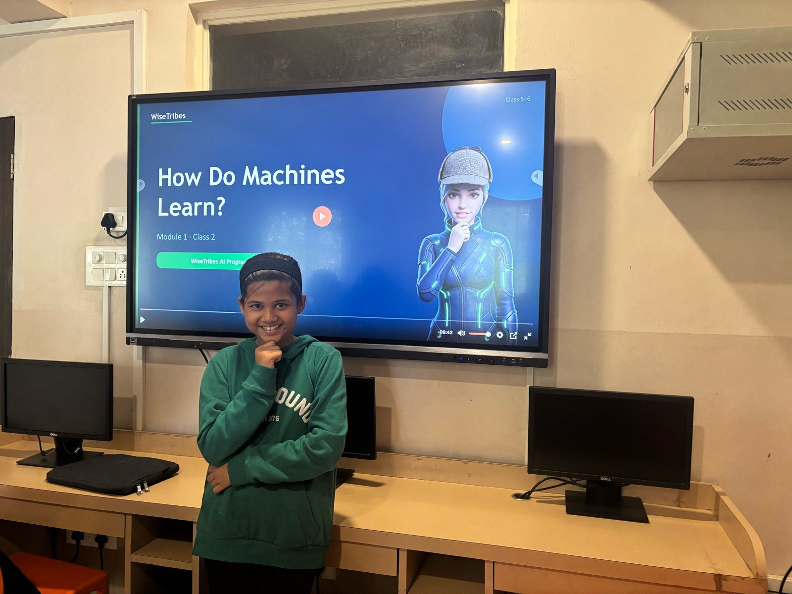 Students using mentorship devices
